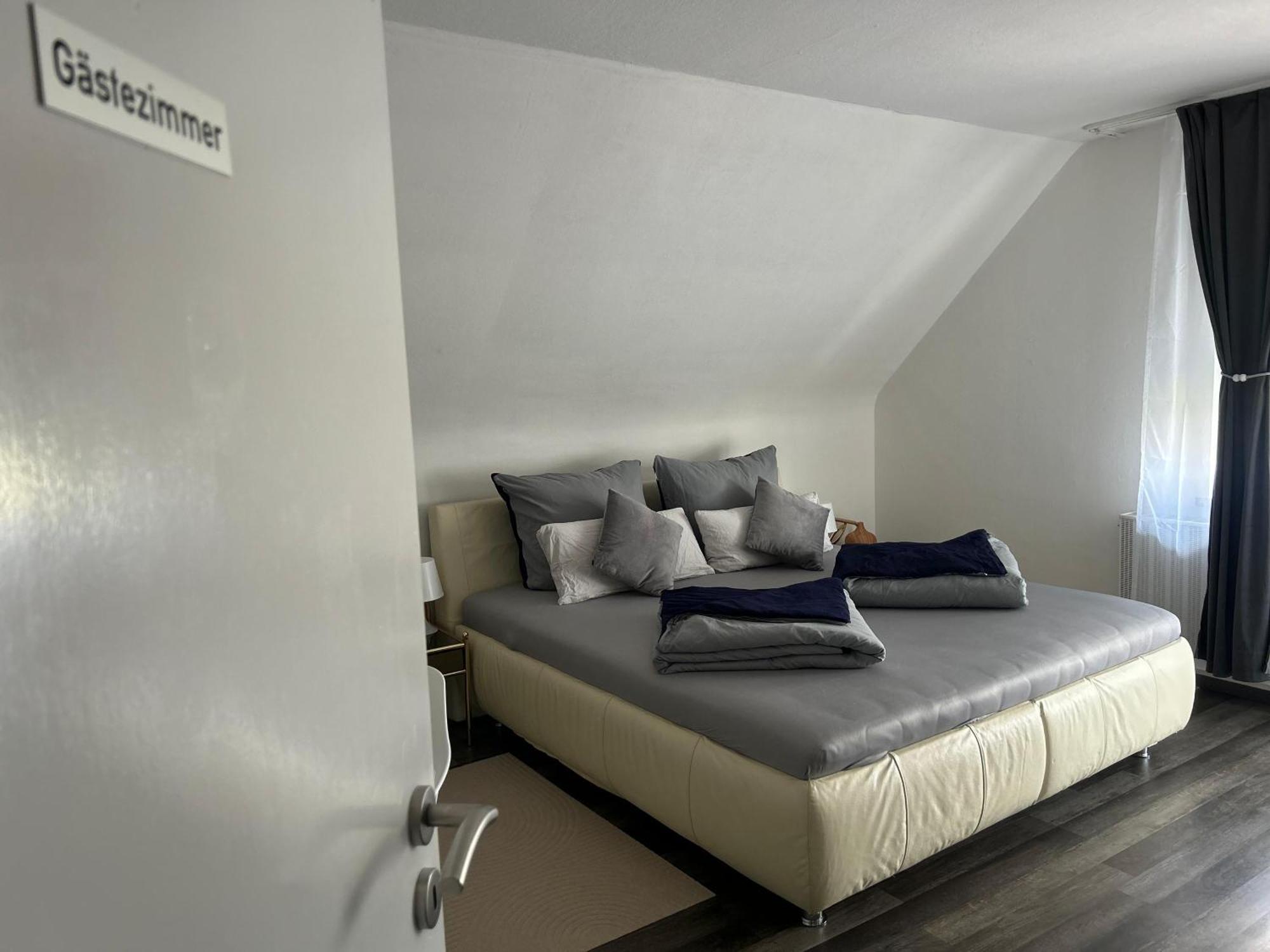 Privat Cozy Room In Mudau Exteriér fotografie